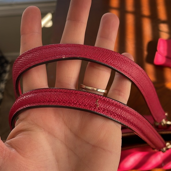 Coach Shoulder Bag w/wallet - Picture 5 of 15